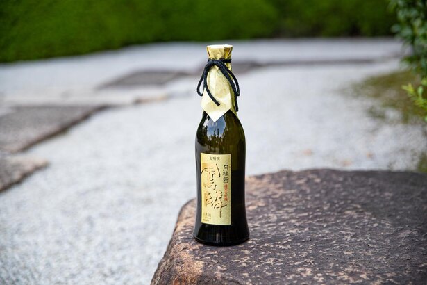 月桂冠が誇る最高クラスの純米大吟醸酒「鳳麟」
