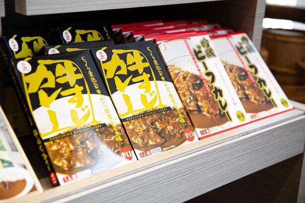 コロッケやカレーも自社のオリジナル商品